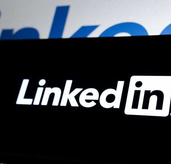 Improve Your Online 89540746 Business Platform